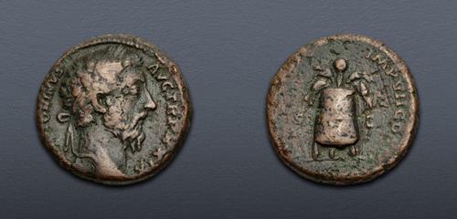 Lot 402 image