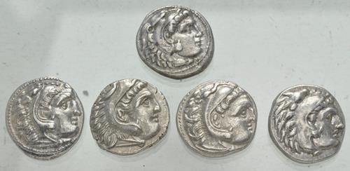 Lot 1021 image