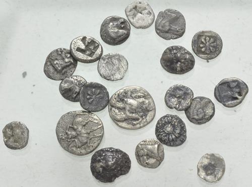 Lot 1032 image