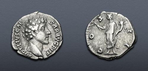Lot 674 image