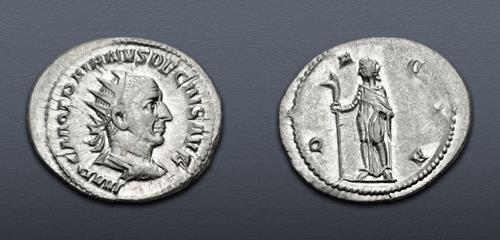 Lot 716 image