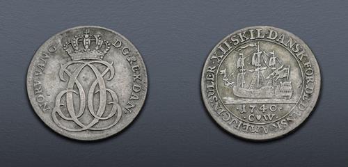 Lot 819 image