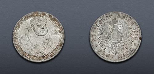 Lot 877 image