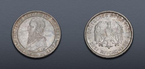 Lot 879 image