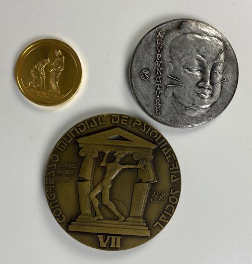 Lot 1121 image