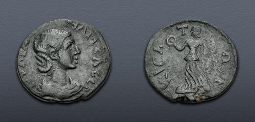 Lot 404 image
