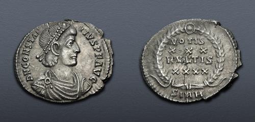 Lot 669 image
