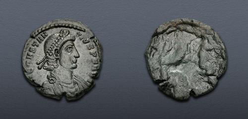 Lot 671 image