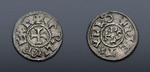 Lot 689 image