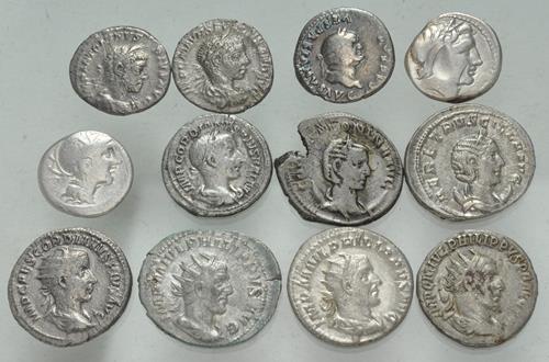 Lot 989 image
