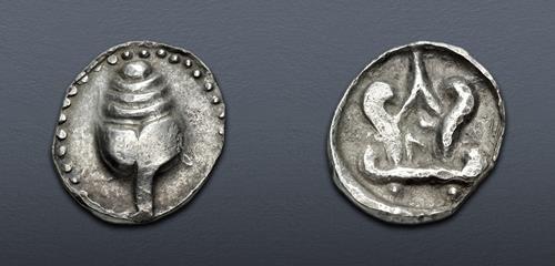 Lot 641 image