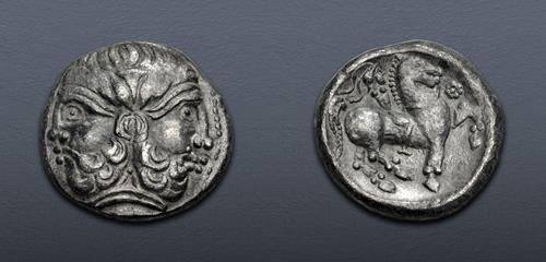 Lot 2 image