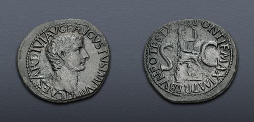 Lot 472 image