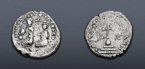 Lot 677 image