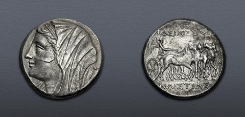 Lot 70 image