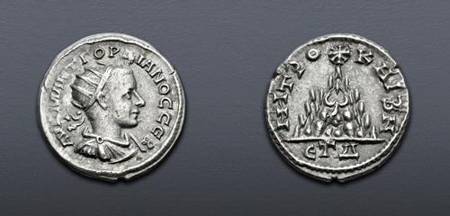 Lot 699 image