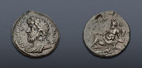 Lot 782 image