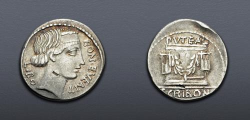 Lot 653 image