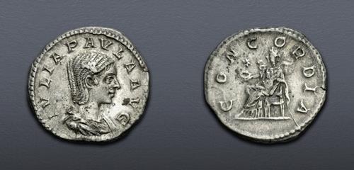 Lot 818 image