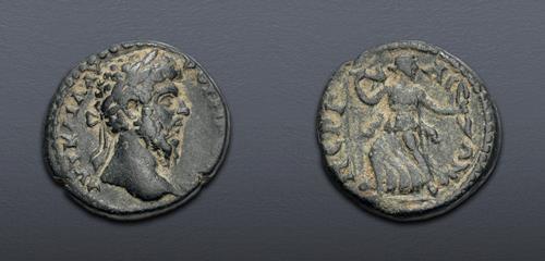 Lot 586 image
