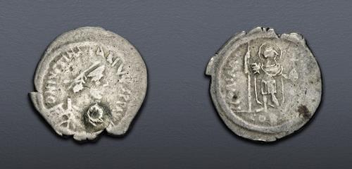 Lot 825 image