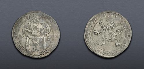 Lot 933 image