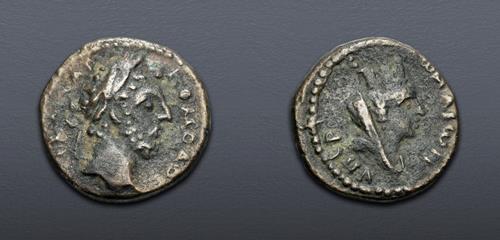 Lot 604 image