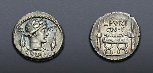 Lot 661 image