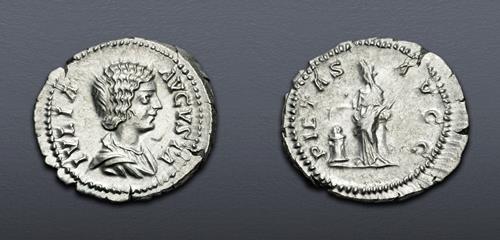 Lot 742 image