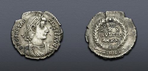Lot 810 image