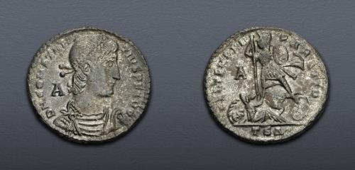 Lot 811 image
