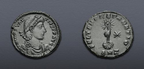 Lot 812 image