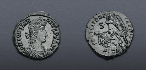 Lot 813 image