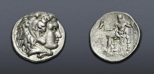 Lot 371 image