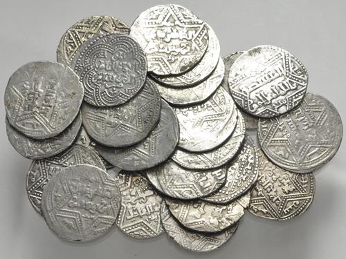Lot 1104 image