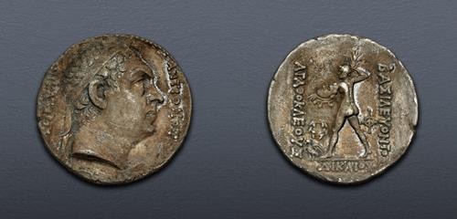 Lot 412 image