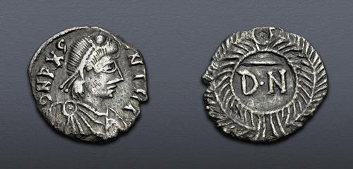 Lot 6449 image