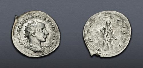 Lot 820 image