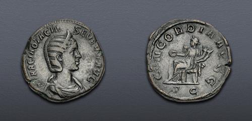 Lot 824 image