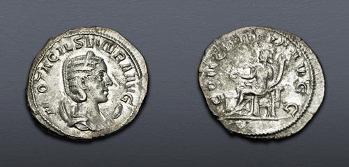 Lot 827 image