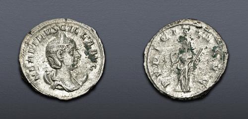 Lot 833 image