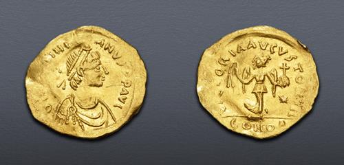 Lot 933 image