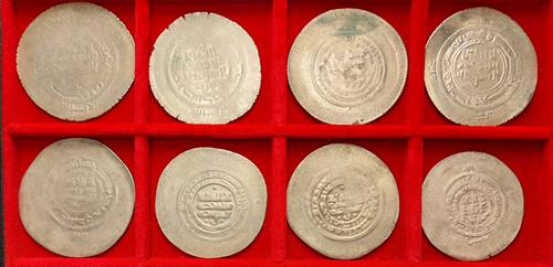Lot 671 image