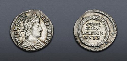 Lot 744 image
